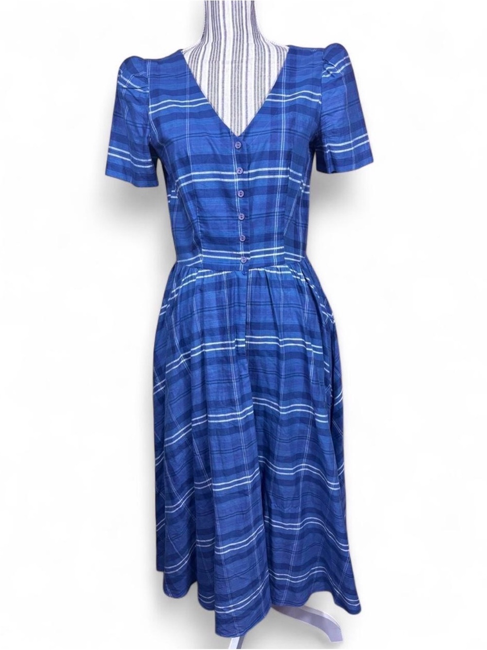 Diane Von Furstenburg  1970s vintage 100% multi tone blue cotton plaid midi dres